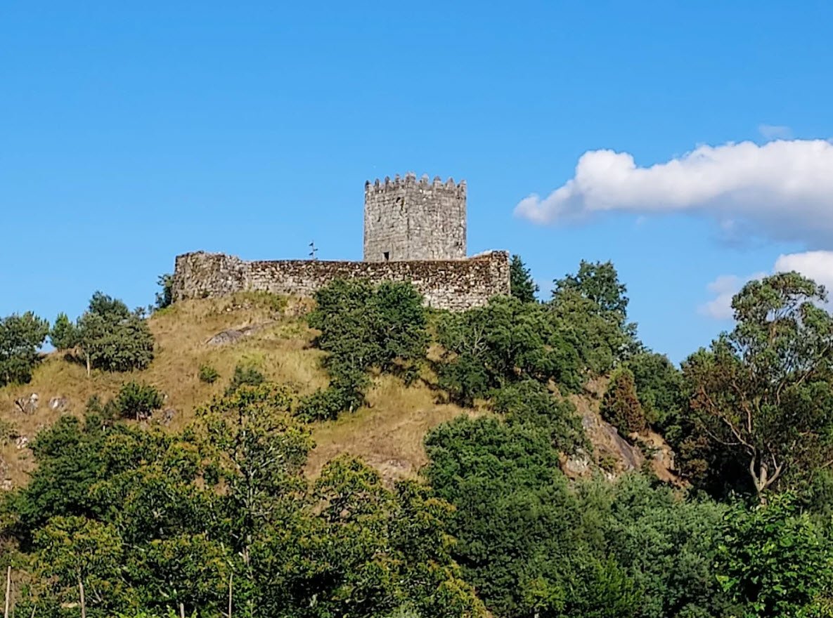 Castle of Arnóia, Portugal